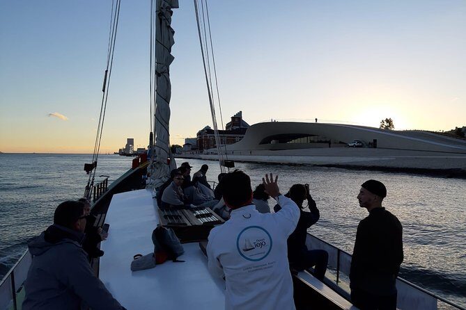 2-Hour Lisbon Traditional Boats Sunset Cruise with White Wine - São Jorge Castle and Alfama: The Hill Views You Can’t Replicate Easily