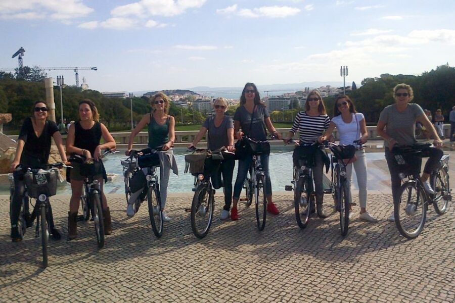 Central Lisbon 3-Hour Guided E-Bike Tour - Comfort, safety, and what to bring on a hillier day
