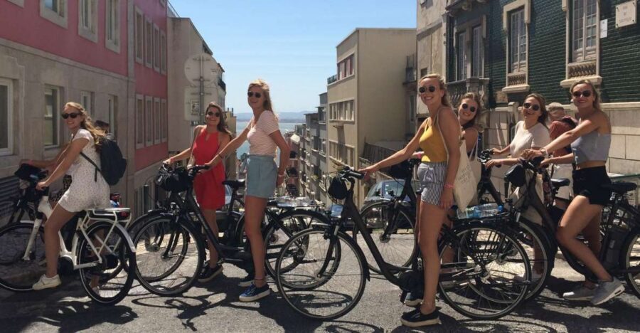 Central Lisbon 3-Hour Guided E-Bike Tour - Marquês de Pombal and Avenida da Liberdade: the rebuilt city in motion