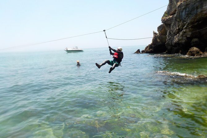 Coasteering at Portinho da Arrábida - Group size, pace, and what it means for your day