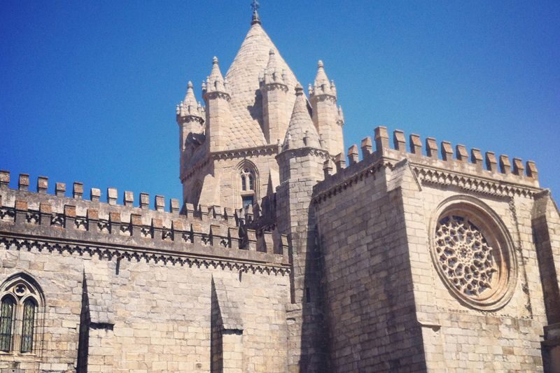 Évora and Megaliths Full-Day Tour from Lisbon - The Roman Temple of Diana: A Real Anchor Point