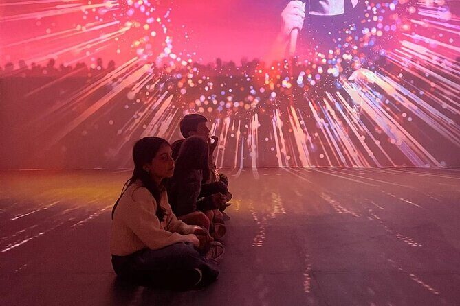 Experience the Queen of Fado at Ah Amália Living Experience - The end show: VR goggles and a hologram fado concert