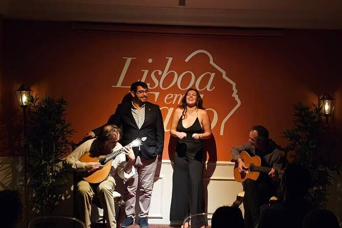 Fado Show with Port Wine at Historic Lisboa em Fado - Microphone-free Fado: why the sound feels more honest