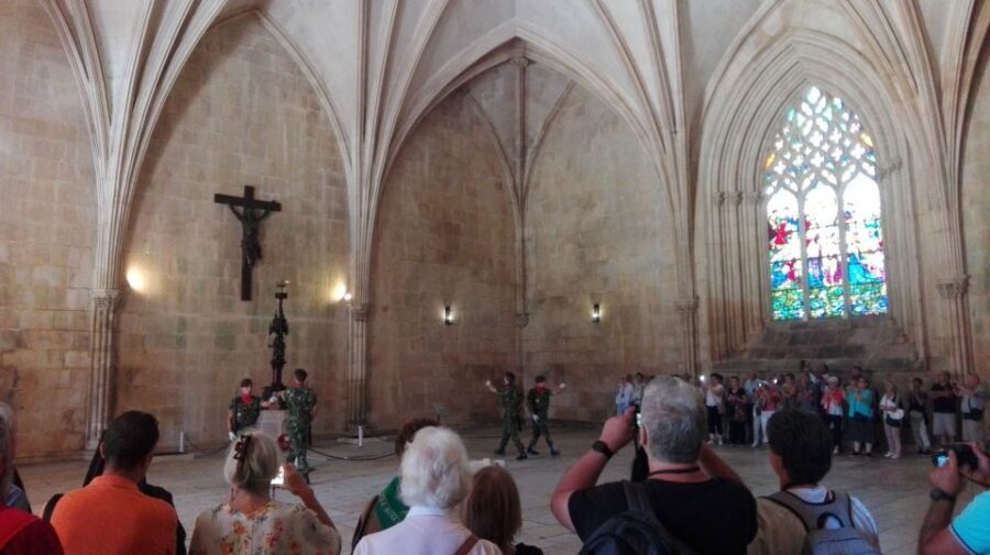 Fátima, Batalha, Alcobaça, Nazaré and Óbidos Private Tour - A Private 10-Hour Circuit Through Faith, UNESCO, and Medieval Streets