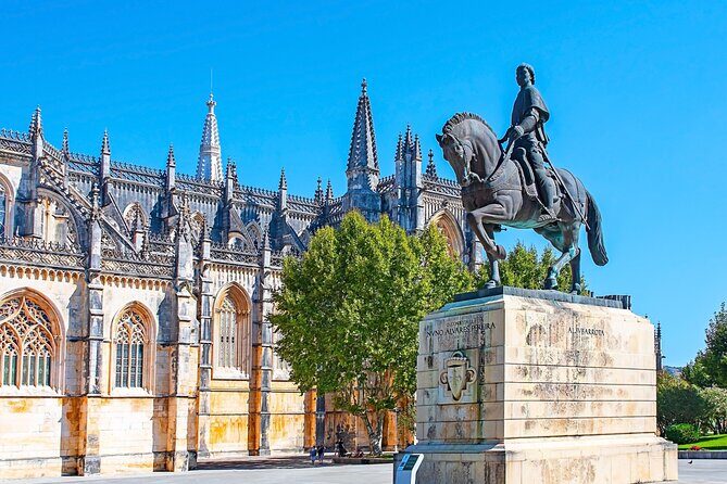 Fatima, Batalha, Nazare, Obidos Small Group Tour From Lisbon - Price and Value: When This Tour Makes Sense