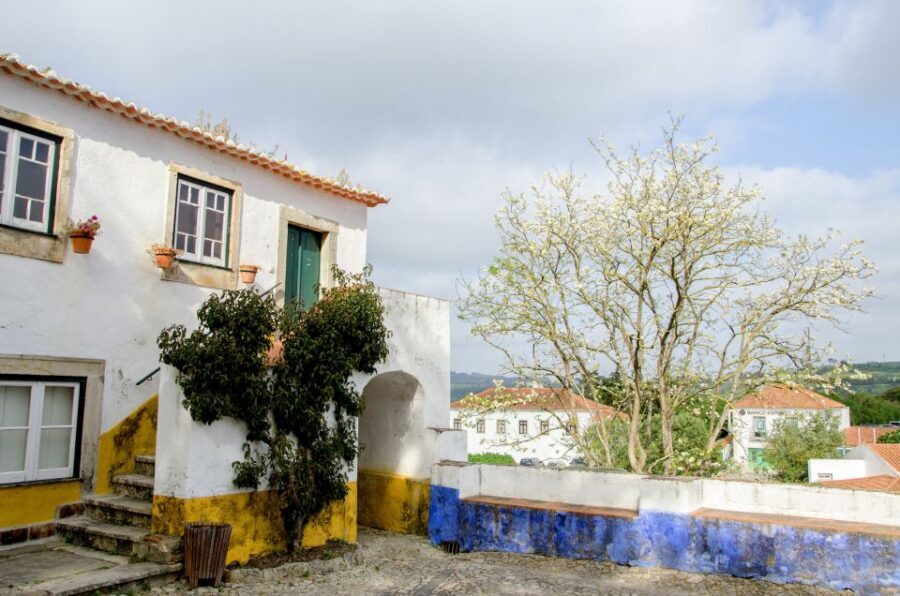 Fátima, Óbidos and the Atlantic Coast Day Tour from Lisbon - Starting at Hard Rock Café Lisbon: simple, central, and organized