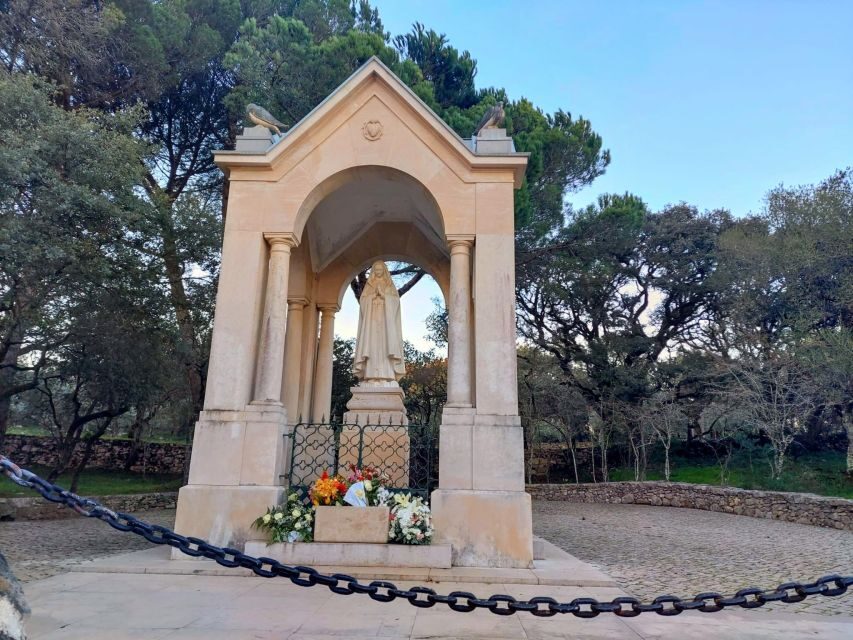 Fátima Private Tour: Shrine| Sacred Path |Shepherds House - Loca do Cabeço (Angel of Peace): a quieter stop with big meaning