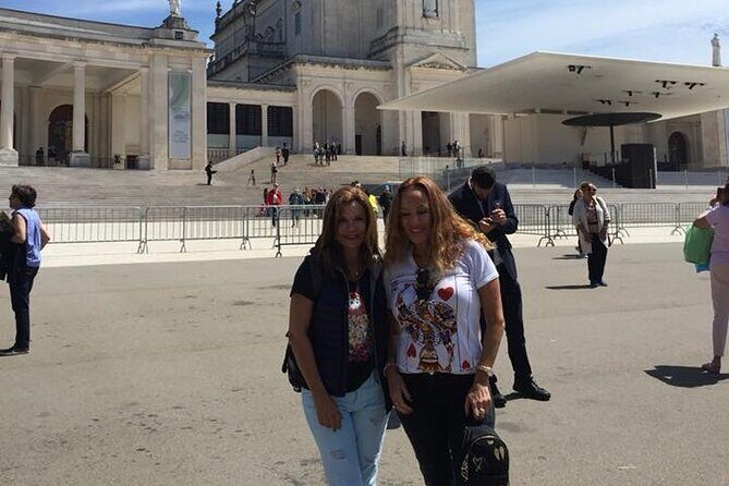 Fatima, Valinhos, Nazaré, Óbidos on Private tour - Stop 3: Batalha Monastery—Late Gothic and a Church-Only Stop