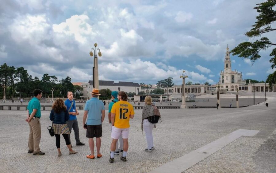 From Fatima: Private Fatima Tour with a Local Guide - Language, questions, and why private pacing matters (a lot)