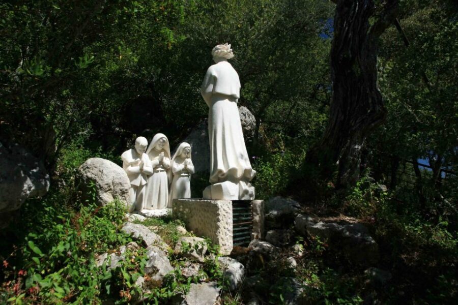 From Fatima: Private Fatima Tour with a Local Guide - Aljustrel village: the shepherd children’s homes and the places behind the message