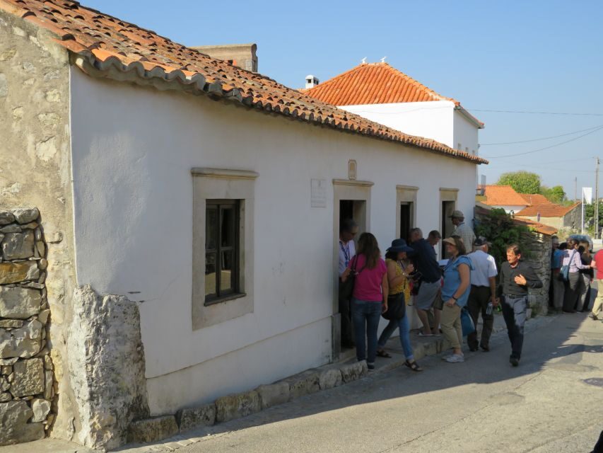 From Fatima: Private Fatima Tour with a Local Guide - What the walk is like, and what to wear in Portugal weather