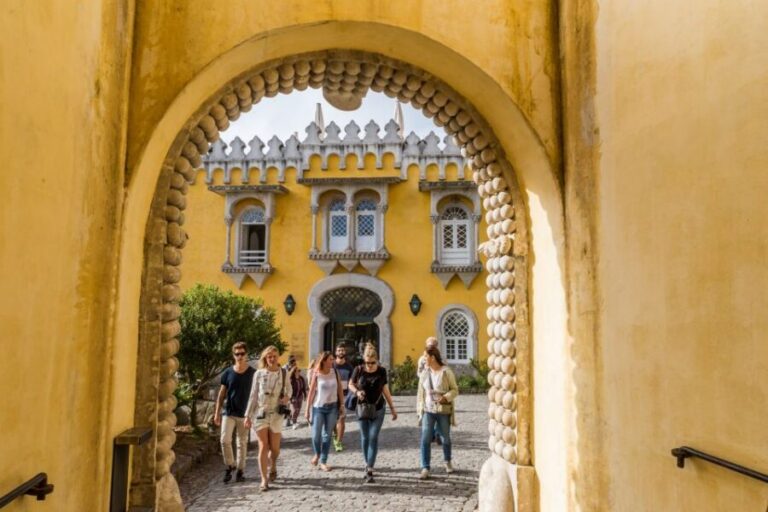 From Lisbon: Best of Sintra and Cascais Guided Day Tour - From Lisbon to Sintra Hills: ride comfort and a quick reality check