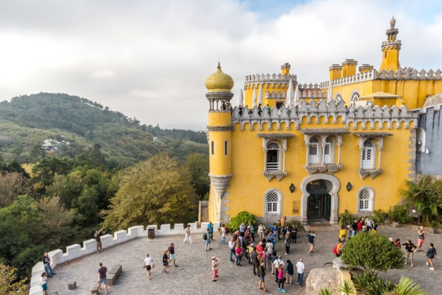From Lisbon: Best of Sintra and Cascais Guided Day Tour - Timing, pacing, and the value of a small-group feel