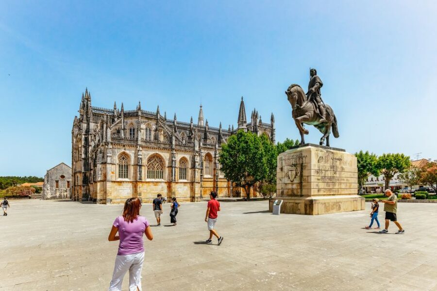 From Lisbon: Fatima Batalha Nazaré & Óbidos Small-Group Tour - Lisbon to the spiritual coast: the van ride and how the day works