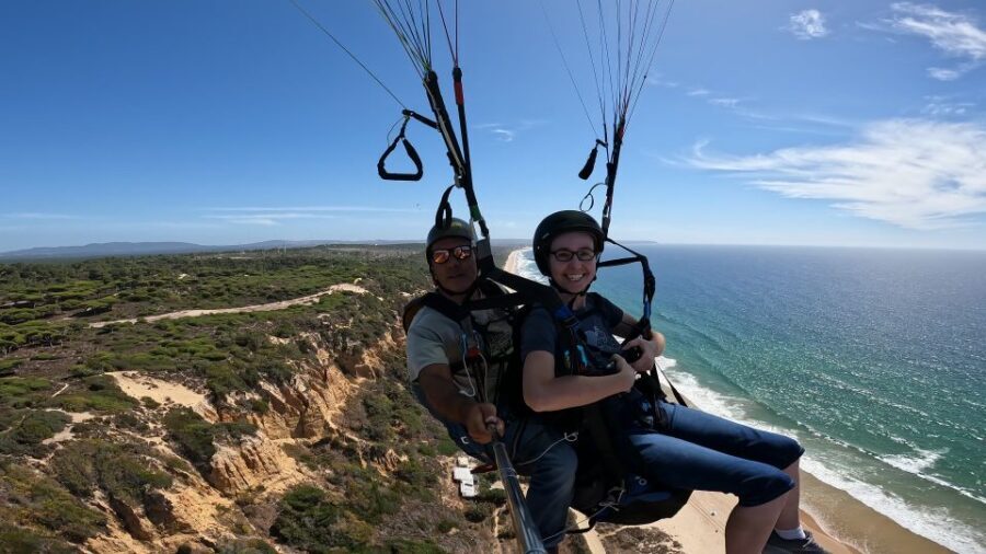 From Lisbon: Paragliding Tandem Flight - Key points worth knowing before you go