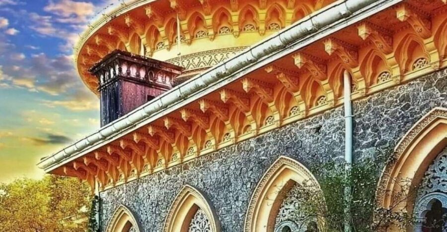 From Lisbon: Pena Palace, Regaleira, Sintra & Cascais Tour - The value of a small-group van day from Lisbon