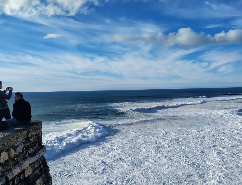 From Lisbon: Private Óbidos and Nazaré Tour - Best timing for waves, plus what to do when conditions are calm