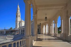 From Lisbon: Sanctuary of Fátima & the Little Shepherds Town - Lisbon pickup points: get the meeting spot right