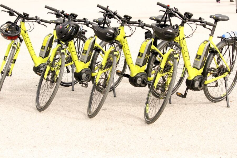 From Lisbon: Sintra to Cascais Full-Day Guided E-Bike Tour - Monserrate Park and the romantic style Portugal does so well