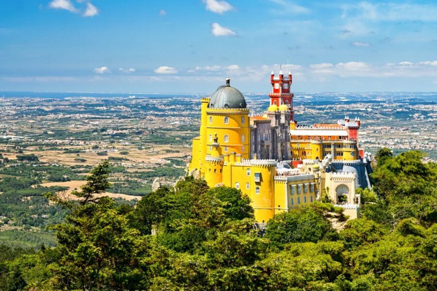From Lisbon: Sintra to Cascais Full-Day Guided E-Bike Tour - Meeting point in Lisbon and the smartest way to arrive