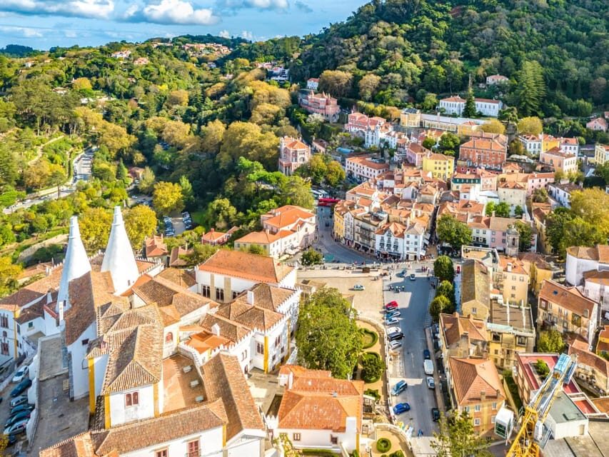 From/To Lisbon: Sintra Hop-on Hop-off Tickets + Audio Guide - How the audio guide works (and when you might not use it much)