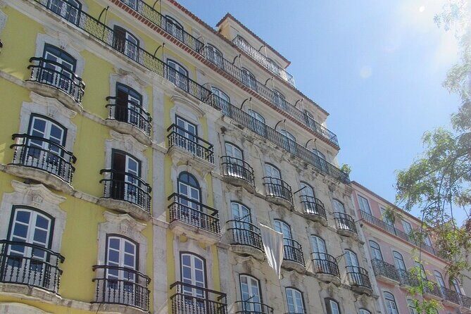 Half Day Historical Walking Tour about the Slave Trade in Lisbon - Praca do Comercio (Terreiro do Paco): Where Colonial Trade Becomes Visible