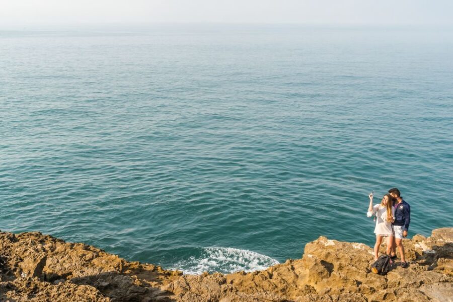 Half-Day Sintra Tour from Lisbon with Transfers - Queluz Palace, Guincho Beach, and Azenhas do Mar: mix-and-match moments
