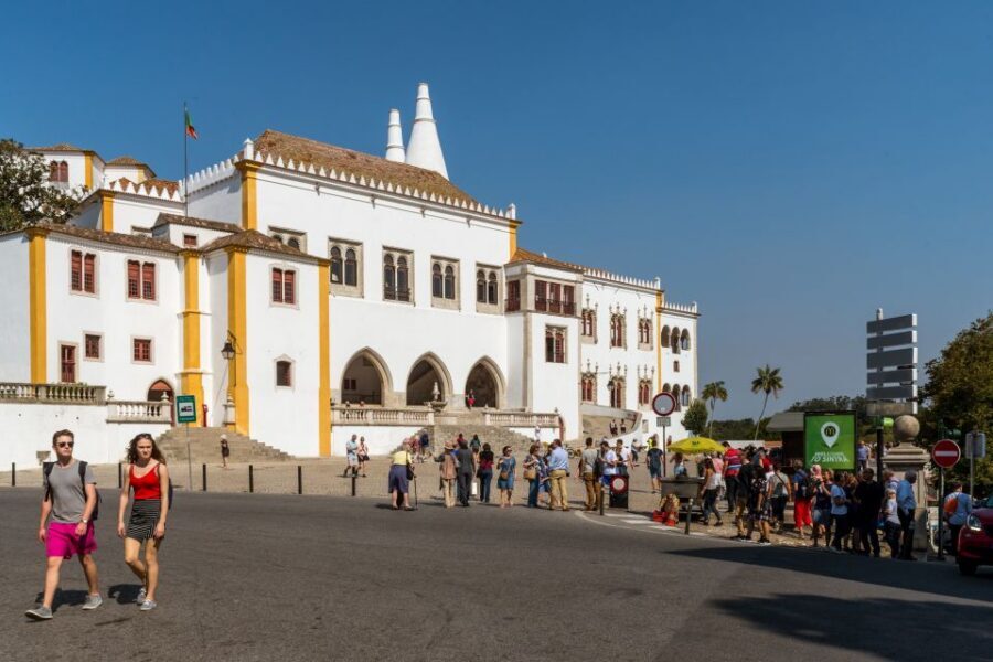 Half-Day Sintra Tour from Lisbon with Transfers - Cascais, Estoril, and Cabo da Roca: finish with Atlantic viewpoints