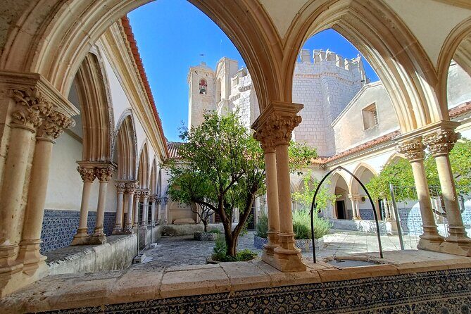 Knights Templar Castle, Nazaré & Óbidos️ Private Day Tour - What to budget for: entrances and lunch