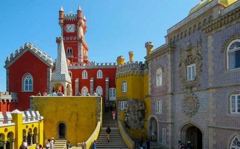 Lisboa: Sintra, Pena Palace, Cabo da Roca Coast and Cascais - Sintra’s medieval village: sweets, royal facades, and the Castle of the Moors