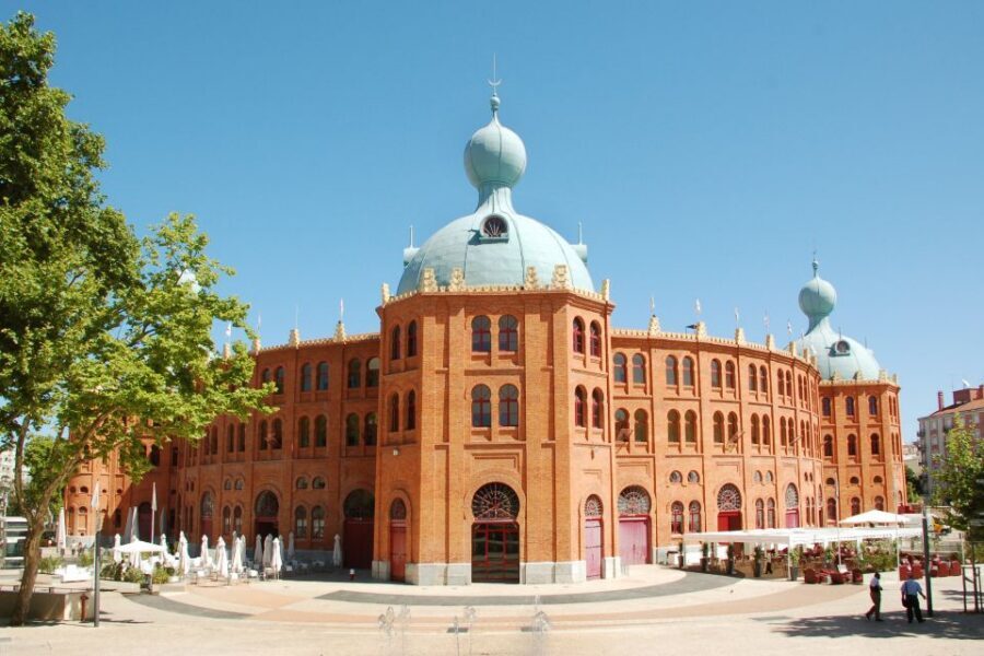 Lisbon: 1-or 2-Day Hop-On Hop-Off Bus Tour - Where to hop off first: a smart 2-day plan