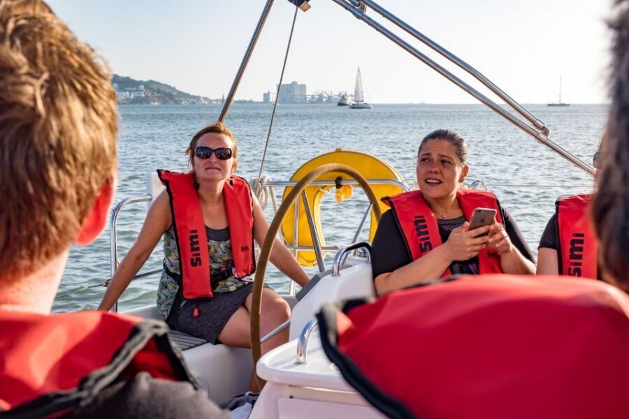 Lisbon: 1 or 2-Hour Cruise along the Tagus River - Price and value: is $25 for 1–2 hours a fair deal?