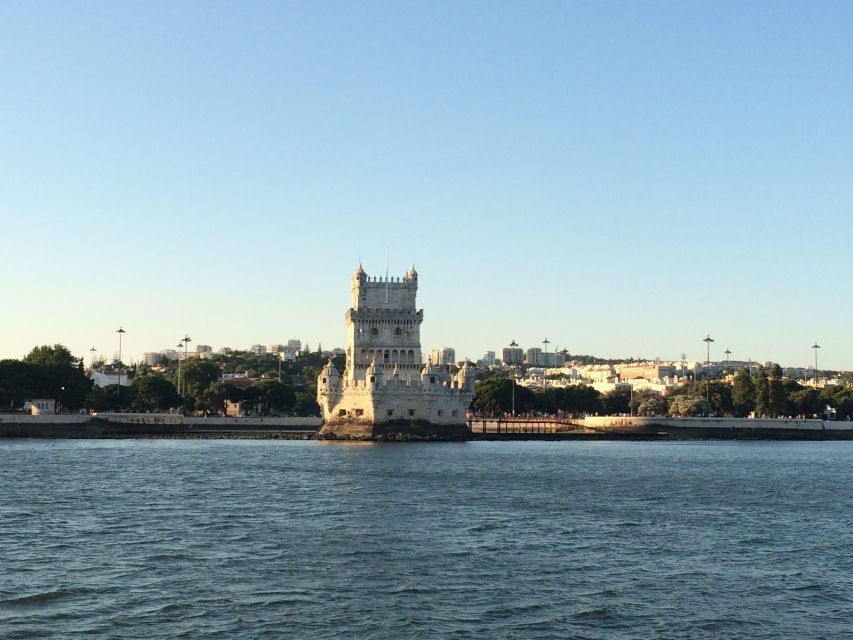 Lisbon 2-Hour River Cruise - Terreiro do Paço and Cais do Sodré: Lisbon’s waterfront, renewed
