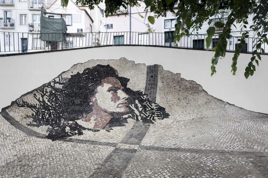 Lisbon: 3-Hour Street Art Tuk Tuk Tour - Who should book this Lisbon street art tuk tuk tour