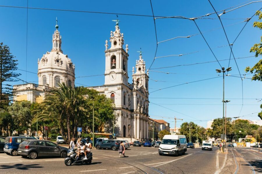 Lisbon: 72/96-Hour Hop-On Hop-Off Bus, Tram & Boat Ticket - The Hills Tramcar Tour: Scenic Tram Views Toward Castelo São Jorge