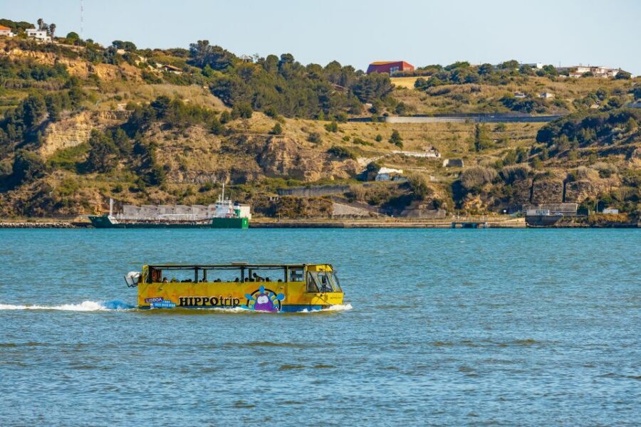 Lisbon: Amphibious Sightseeing Tour - The Tagus splash and Belém cruise views