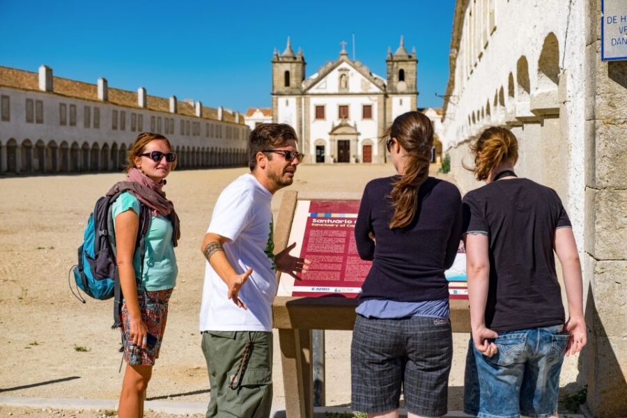 Lisbon: Arrábida Natural Park and Sesimbra Day Trip - Who should book this day trip