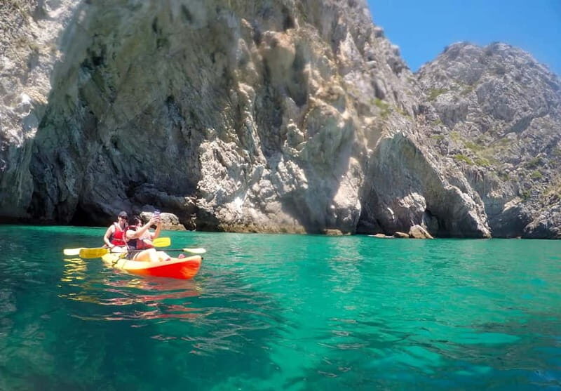 Lisbon: Arrabida Park Kayak Tour with Beach Picnic - Time Out Market pickup: the logistics part that can make or break your day