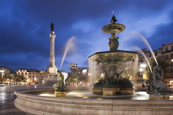 Lisbon: Authentic Fado Show, Dinner and Night Tour - How the 4-hour Fado plan actually feels