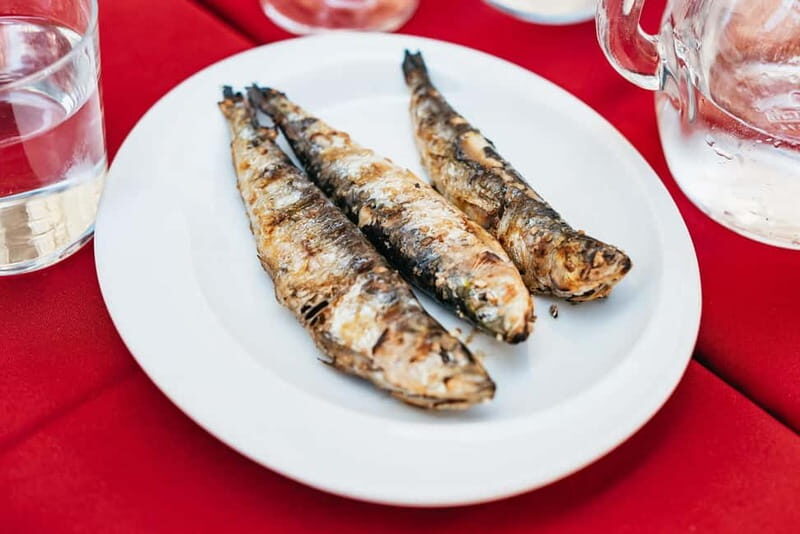 Lisbon: Baixa District Food Tour with Dinner and Drinks - Why Baixa feels like Portugal in miniature