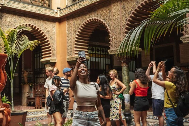 Lisbon: Baixa Food Walking Tour with Drinks - The Guide Factor: What You Get from Guides Like Katrina, Maya, and Bruno