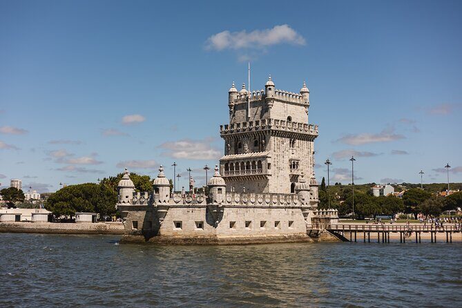 Lisbon: Belém Hop-On Hop-Off Bus Tour 24-Hour Ticket - A 24-hour Belém route that keeps your day flexible