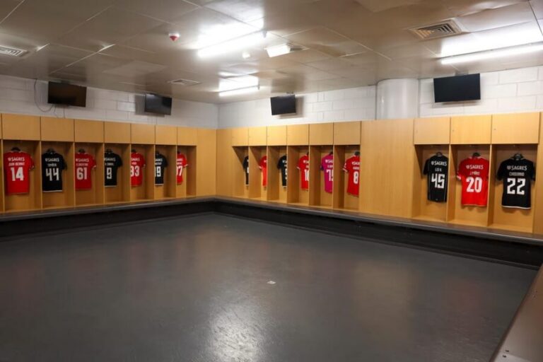 Lisbon: Benfica Luz Stadium Tour with Souvenir Scarf - Stadium Models to Sagres Stand: the big-picture view before the behind-the-scenes bits
