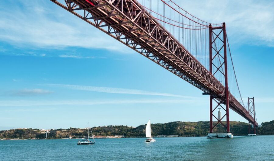 Lisbon: City Skyline Sailboat Cruise with Drink and Snacks - Praça do Comércio and the old-city views you can’t copy from sidewalks