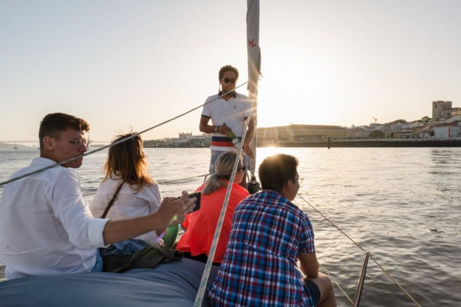Lisbon: Daytime/Sunset/Night City Sailboat Tour with Drink - Finding PalmaYachts at Doca de Belém Gate 1 (and why being on time matters)