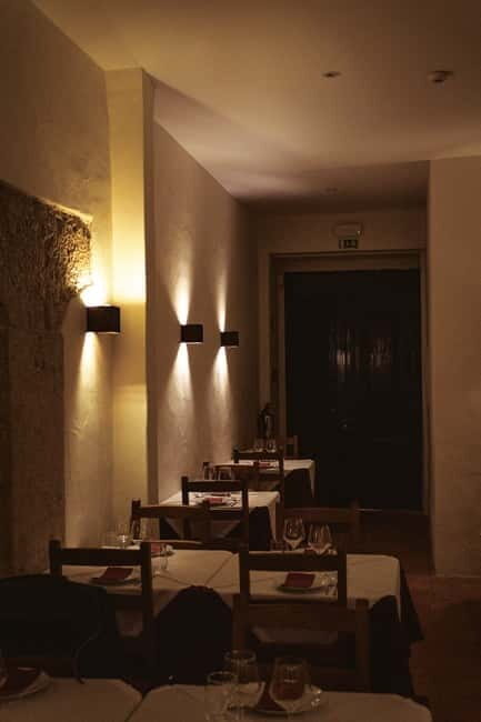 Lisbon: Dinner with Fado Show with the Rising Stars of Fado - What You’re Actually Getting at Canto do Poeta