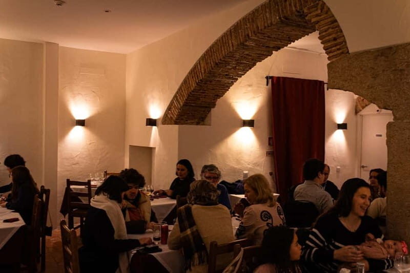 Lisbon: Dinner with Fado Show with the Rising Stars of Fado - The Fado Show: Intimate, Emotional, and Split Into Sets