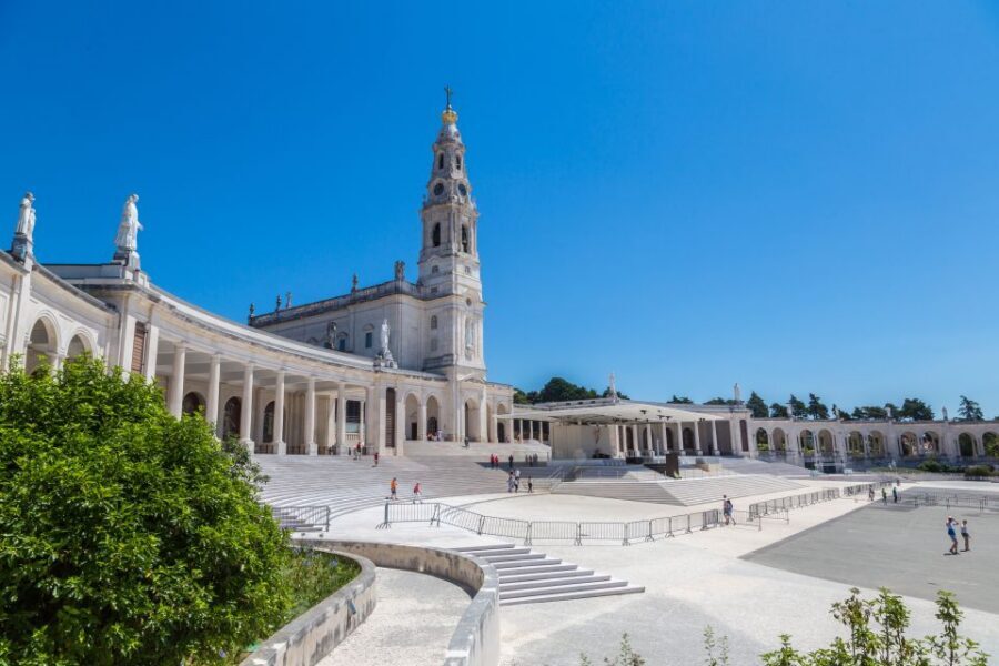 Lisbon: Fatima, Batalha, Nazare and Obidos Tour Hotel Pickup - Key Highlights You Should Actually Care About