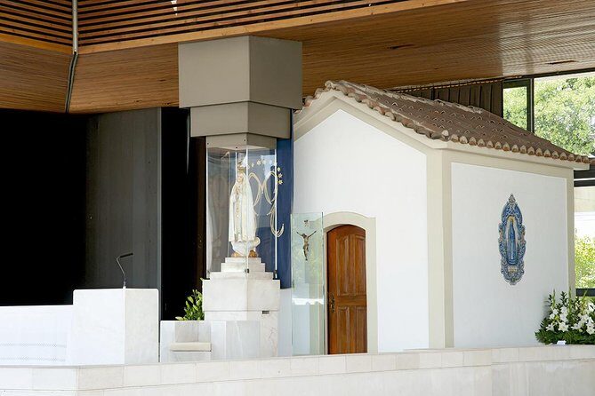 Lisbon: Fátima & The Shepherds Children Home Self-Guided Tour - What to wear and bring: the dress code is real