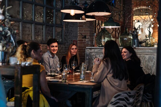 Lisbon Gastronomic Food Tour with Wine in Baixa - Baixa in 3 hours: why this food-and-wine loop works